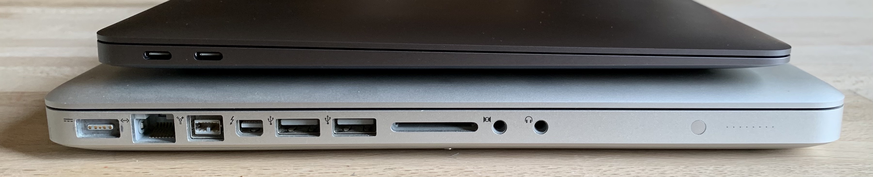 MacBook Air (2020) and MacBook Pro (2011)